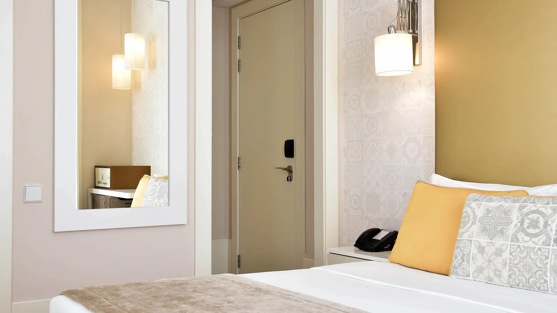 My Story Hotel Ouro Lisbon 3*,