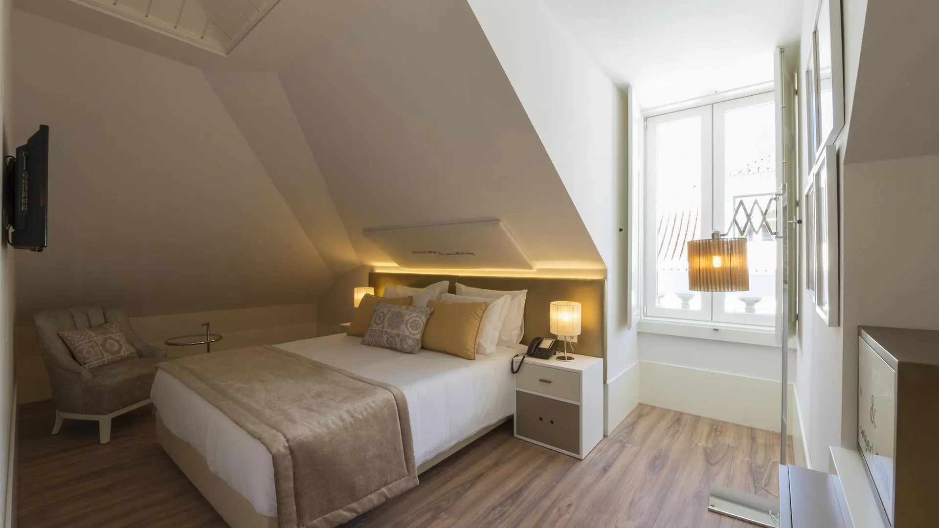 ***  My Story Hotel Ouro Lisbon Portugal